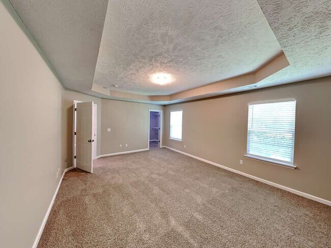 Foto del edificio - 6975 Calderwood Dr