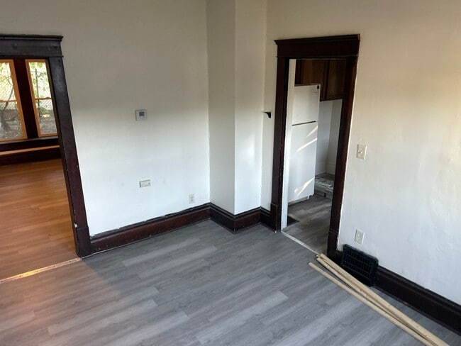 Foto del edificio - 485 Allyn St
