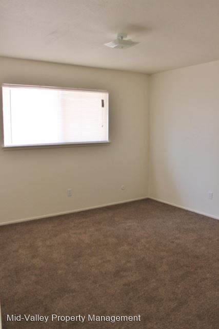 Foto del edificio - 2 br, 1 bath House - 33039 Road 159, #4