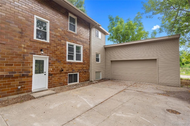 Building Photo - 20543 Gudith Rd