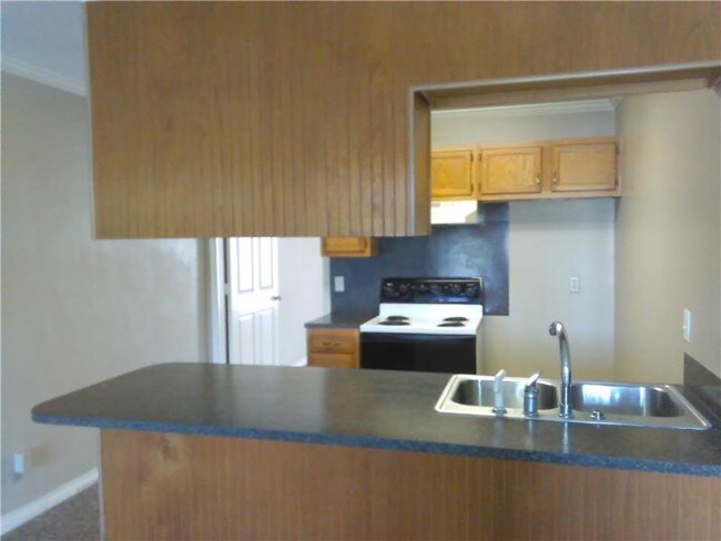 Foto del edificio - 702 Trenton St