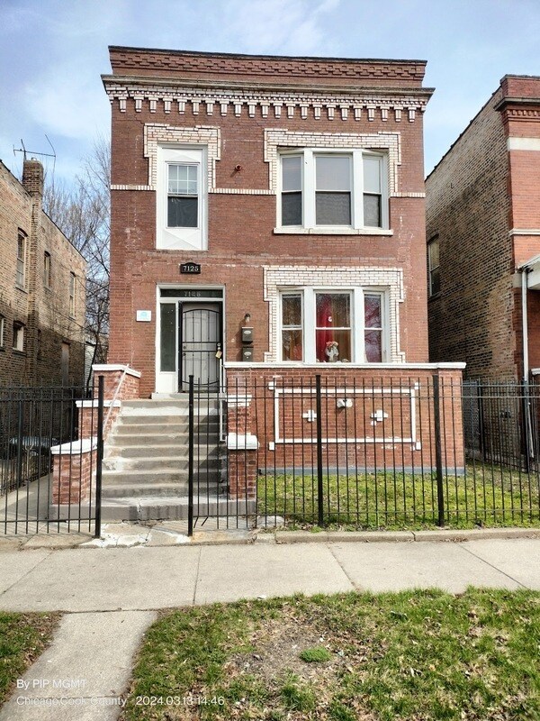 7125 S Martin Luther King Dr, Chicago, IL 60619 Condo for Rent in