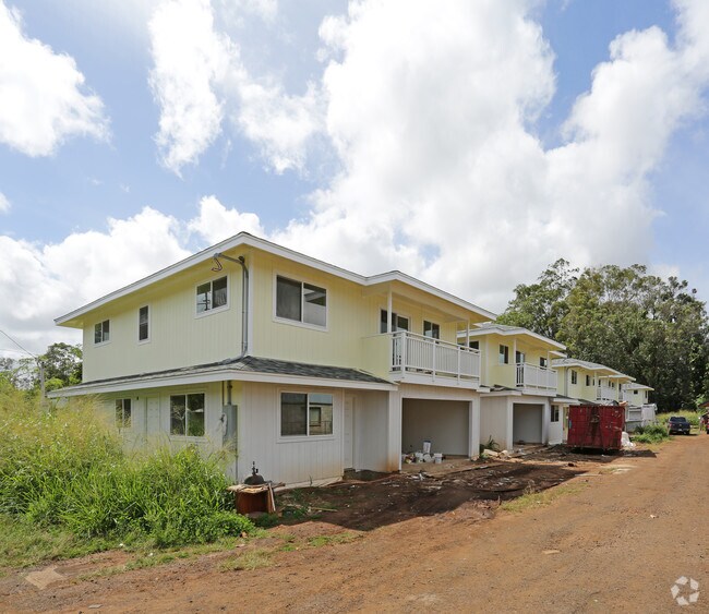 Building Photo - 37 Cypress Ave