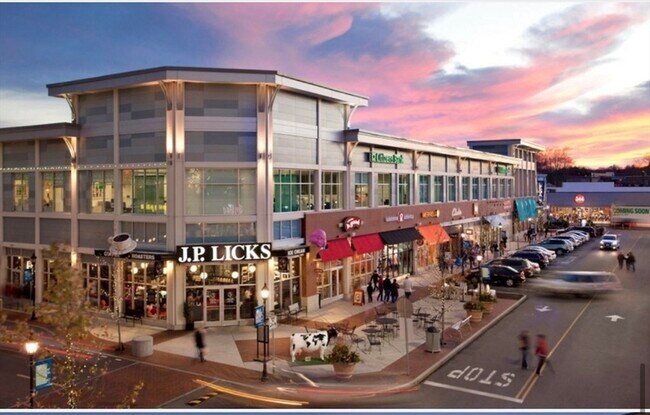 Foto del edificio - 71 Legacy Blvd