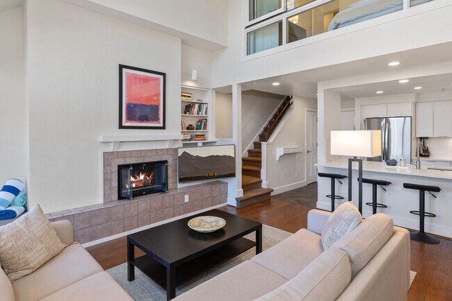 Foto del edificio - 113 Lost Creek Ln