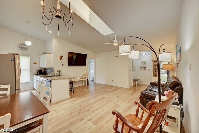 Foto del edificio - 1433 SW 51st Ln
