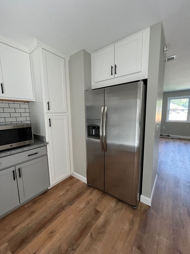 Foto del edificio - 2 Bedroom/1.5 Bath Townhouse Kingsport TN