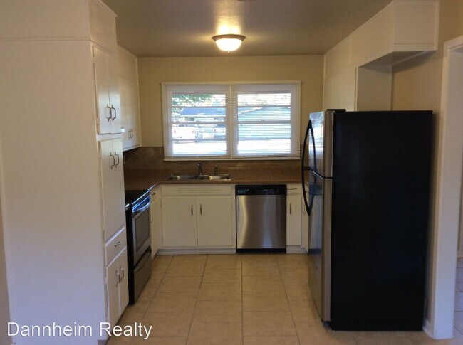 Building Photo - 3 br, 2 bath House - 2809 57th Street