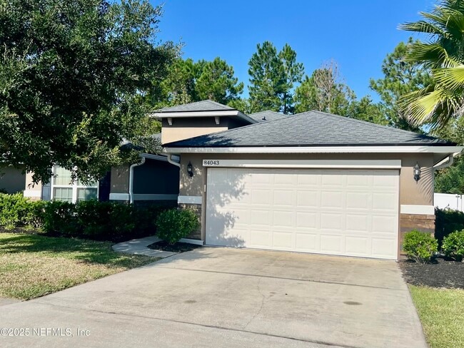 Building Photo - 84043 Swallowtail Dr