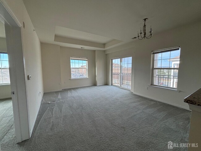 Building Photo - 542 E Celebration Way