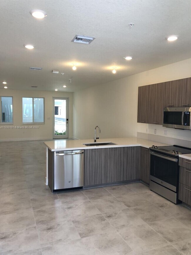 Foto del edificio - 10290 SW 64th St