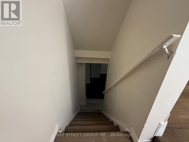 Building Photo - 5327 Landsborough Ave