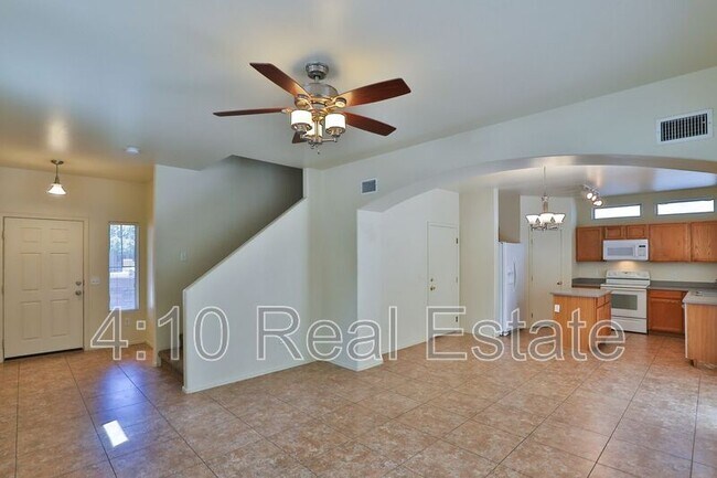 Building Photo - 1397 S Longspur Ln