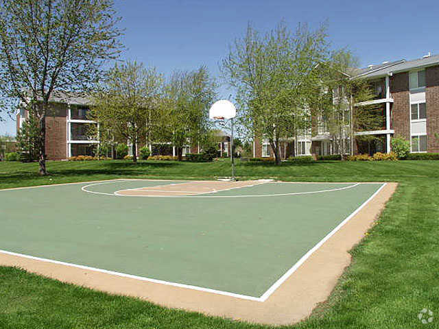 Cancha de básquetbol - Mallard Ridge