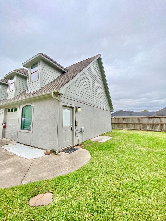Foto del edificio - 18223 County Rd 132