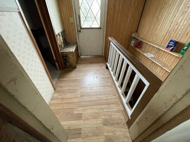 Foto del edificio - Exit 350 Acreage between Sioux Falls and Mitchell- 4 bedroom house