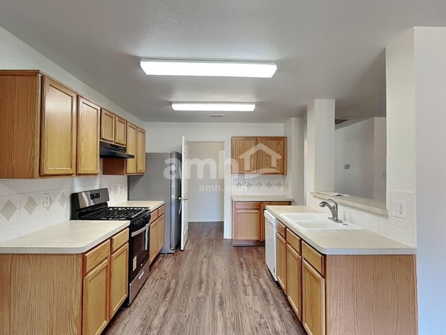 Building Photo - 7110 Chambers Creek Ln