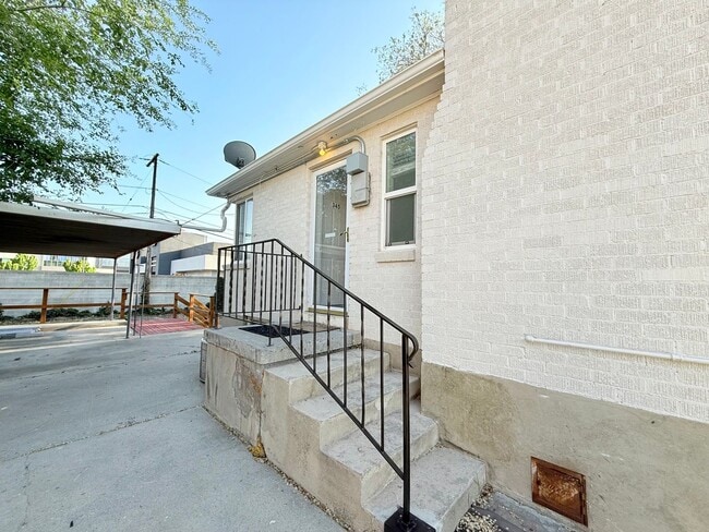Building Photo - 345 W 1300 N