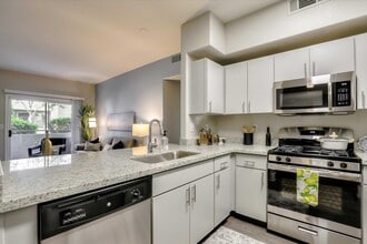 Building Photo - South Valley Ranch