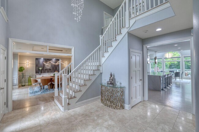 Building Photo - 1604 Juniper Way