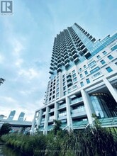 Building Photo - 12 Bonnycastle St