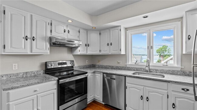 Foto del edificio - 54 Hillside Ave