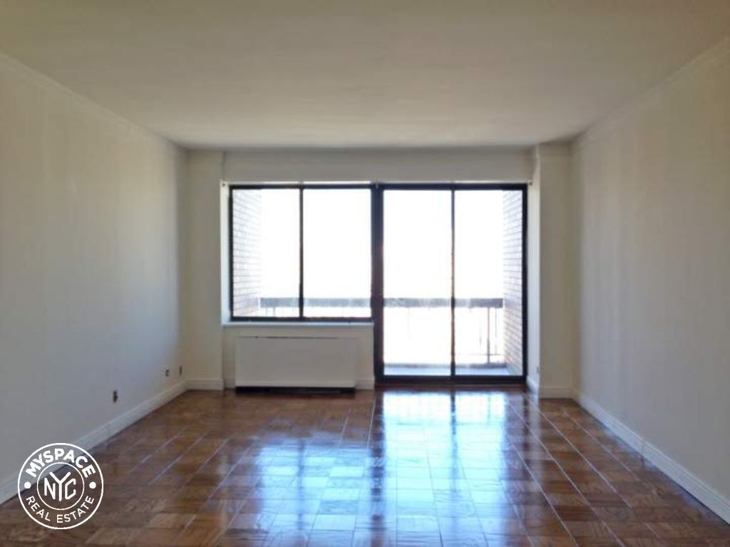 Primary Photo - 245 E 58th St