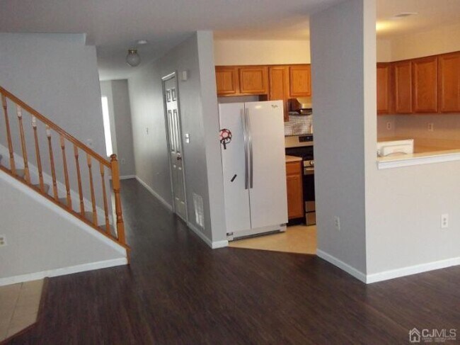 Building Photo - 265 Shady Oak Ct