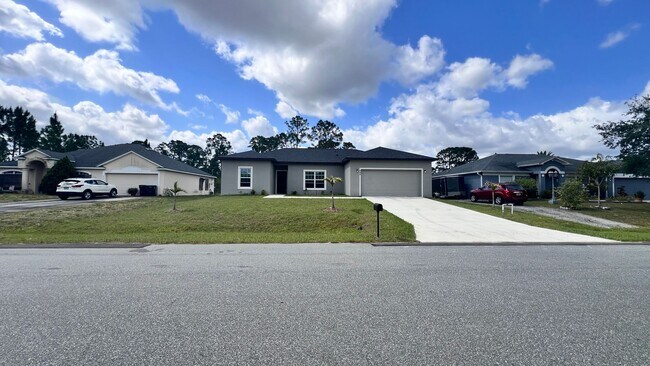 Building Photo - Beautiful 3BD/2BA Home in Beautiful Palm B...