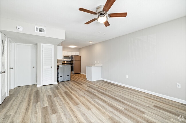 2BR, 1BA - 700SF - Kitchen/Living Room - Solis at Niceville