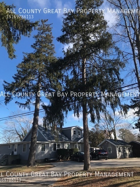 Primary Photo - 121 Rose Dr