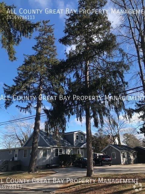 Building Photo - 121 Rose Dr