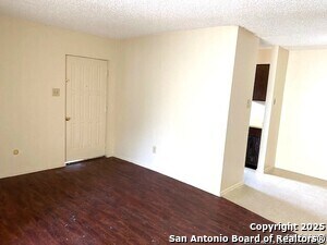 Foto del edificio - 657 E 4th St