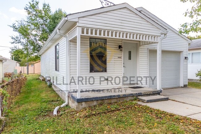 Building Photo - Cozy & Updated 2-Bedroom Home with Garage ...