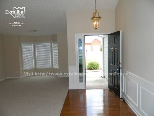 Building Photo - Beautiful Three Bedroom Ranch in Canton