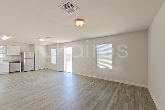 Building Photo - 3612 Koval Dr