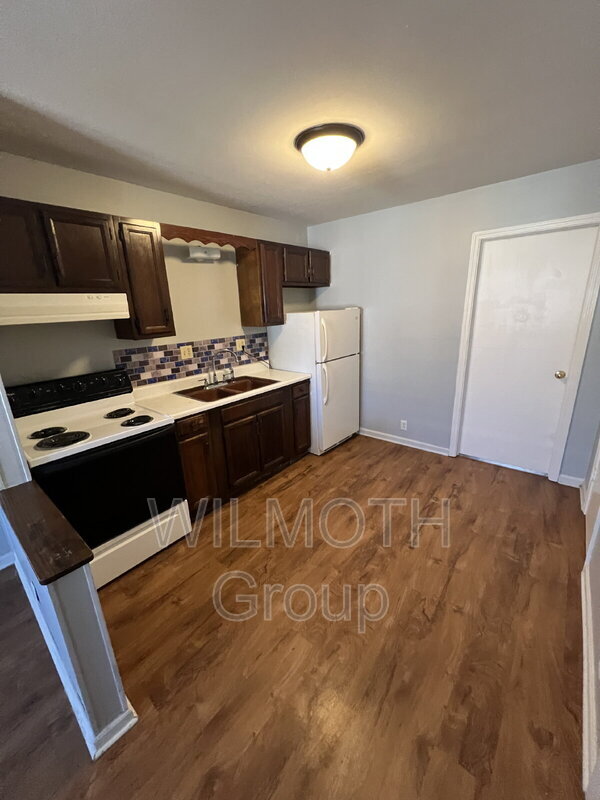 Foto del edificio - 318 N Clark St