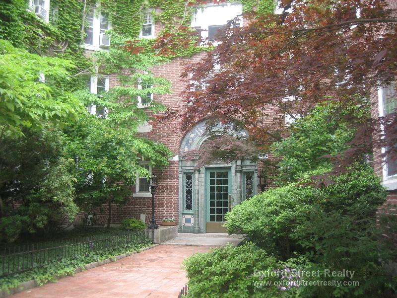 Primary Photo - 1572 Massachusetts Ave