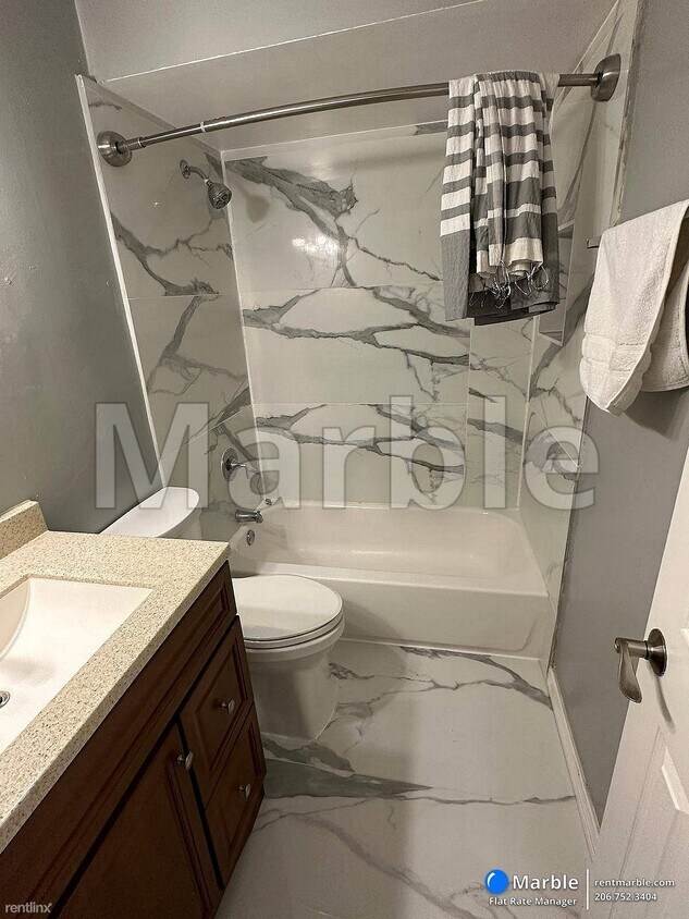 Foto principal - 2 br, 2 bath Condo - 142 Windtree Ln Bldg R