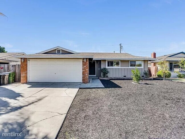 Building Photo - 3 br, 2 bath House - 5867 Snell Ave