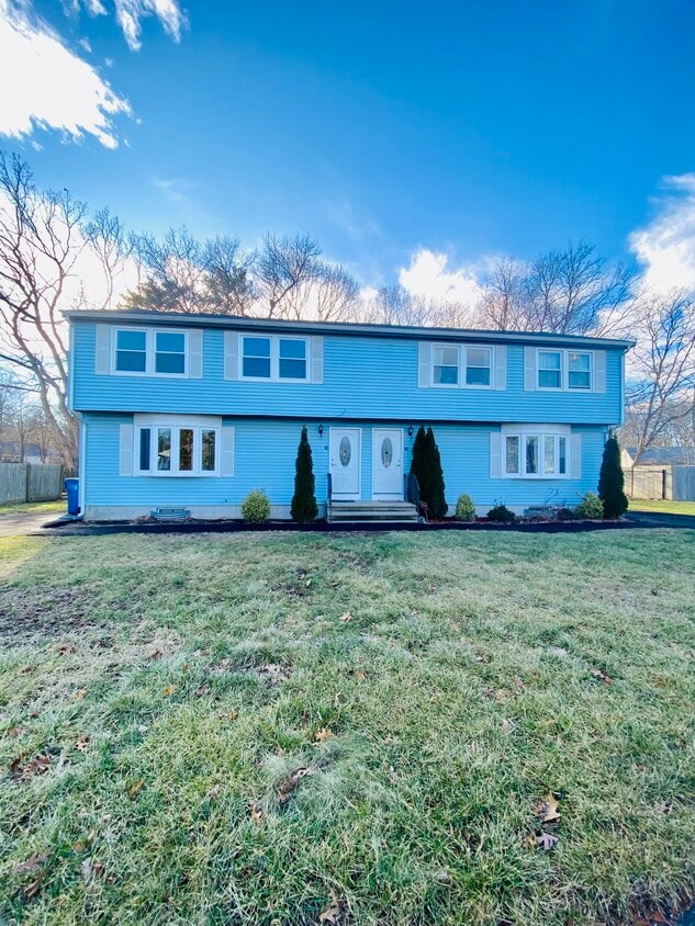 Photo - 30 Country Club Dr (Randolph, MA)