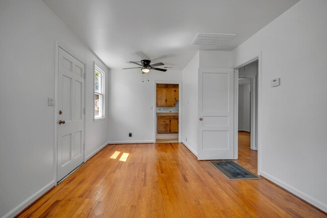 Building Photo - 3 Bed 2 Bath | Wedgewood Houston