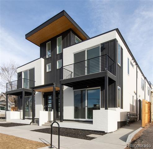 Foto principal - 2312 S Delaware St