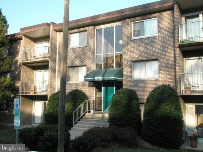 Building Photo - 12753 Dara Dr