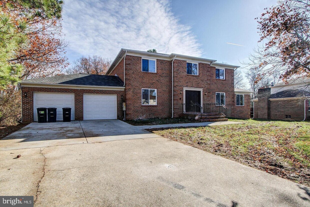 11904 Aten St, Fort Washington, MD 20744 House for Rent in Fort