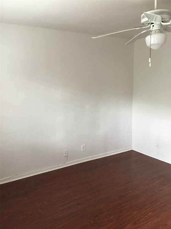 Foto del edificio - 1010 W 23rd St