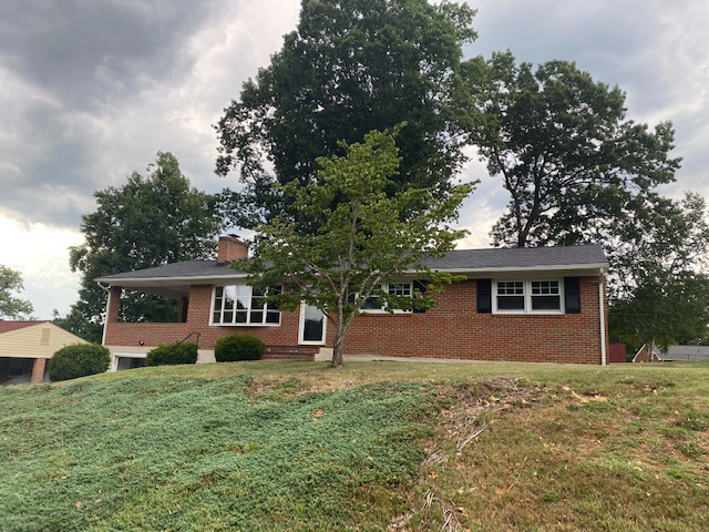 Building Photo - 432 Petty Ave