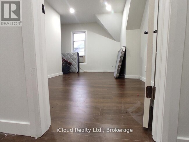 Photo du bâtiment - 254 Tuscarora St