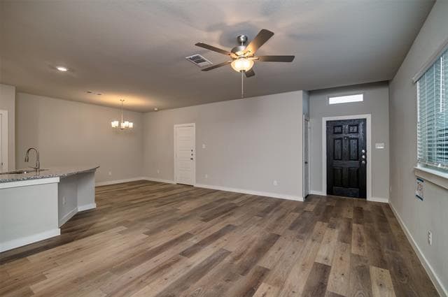 Building Photo - 625 Fallow Dr