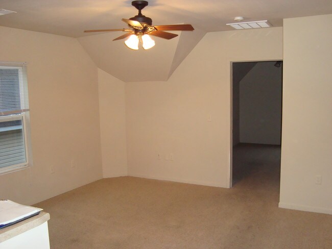 Living Room - 1016 9th St S